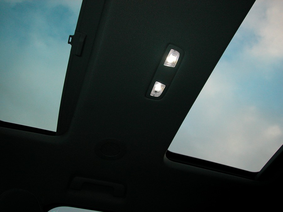 Enclave20-Sunroofs