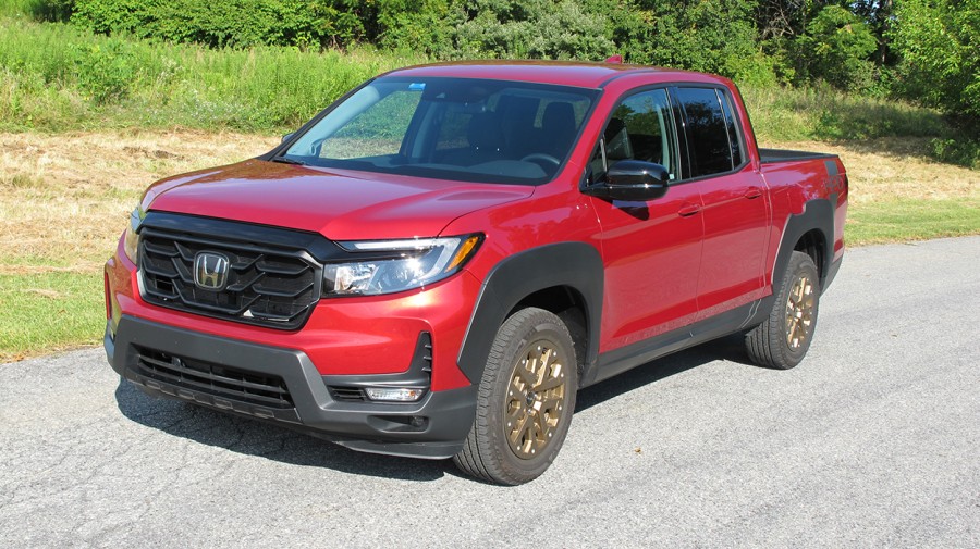 You are currently viewing Honda’s AWD Ridgeline is the best riding, most comfortable half-ton pickup on the market