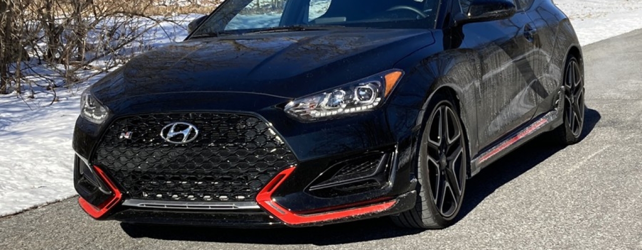 Hyundai's 2022 Veloster N is a pocket rocket for the young and young at heart