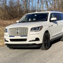 Lincoln’s Navigator 4WD luxury SUV is large in size and abundant in amenities and capabilities