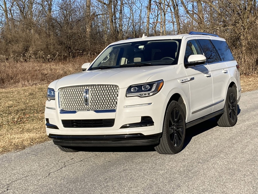 Lincoln's Navigator 4WD luxury SUV is large in size and abundant in amenities and capabilities