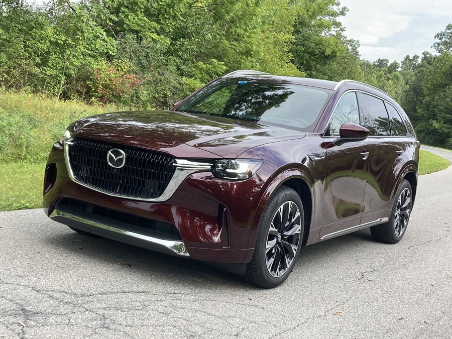 Mazda's 2023 CX-90 midsize AWD 3-row is all new and a compelling choice for a family crossover