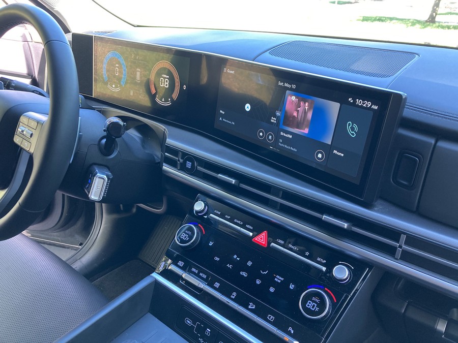 SantaFe25-LCD