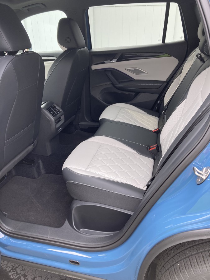 Tiguan25-Rseats