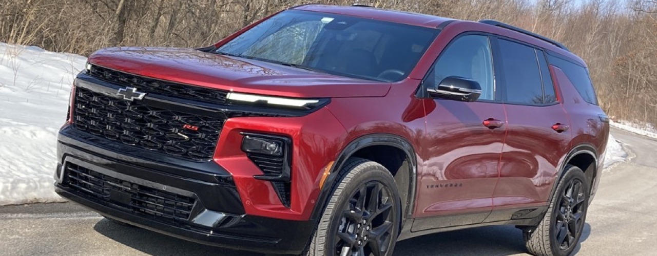Chevrolet's 2026 Traverse offers a lot of spacious AWD crossover/SUV for the money